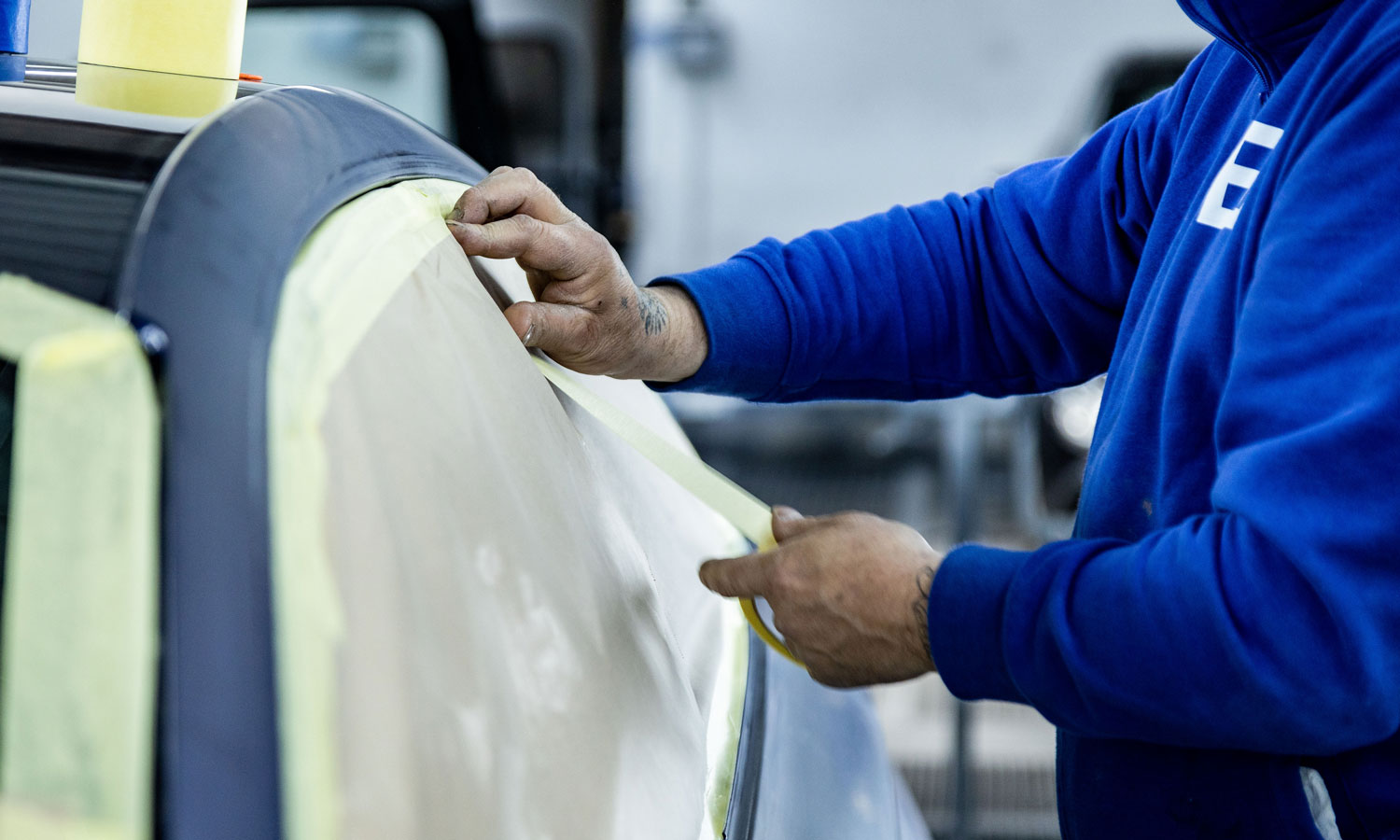 preparazione auto per verniciatura